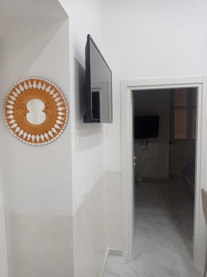 Dea'S Home เนเปิลส์ ภายนอก รูปภาพ